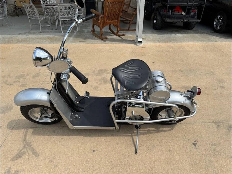 1958 Cushman Eagle - Image 2 of 13