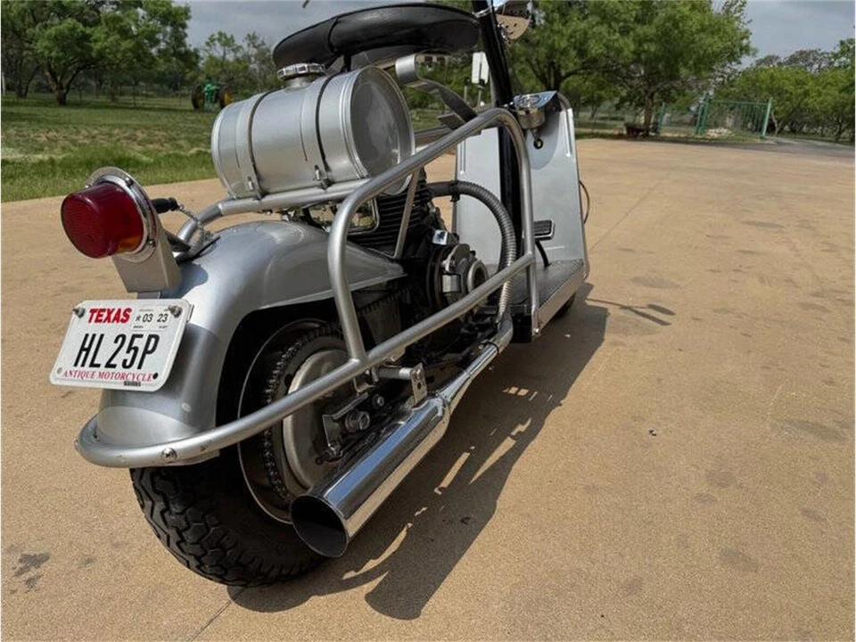 1958 Cushman Eagle - Image 6 of 13