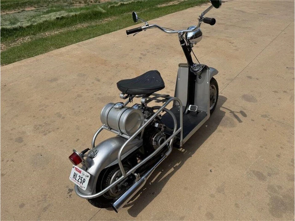 1958 Cushman Eagle - Image 9 of 13