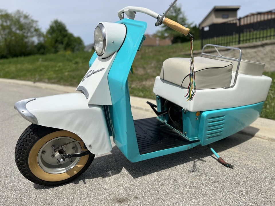 1958 Cushman - Image 15 of 31