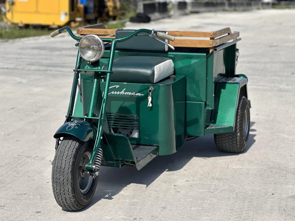 1958 Cushman Eagle - Image 3 of 31