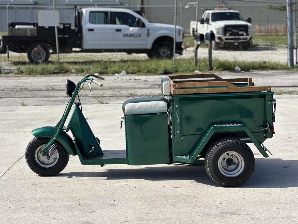 1958 Cushman Eagle - Image 12 of 31