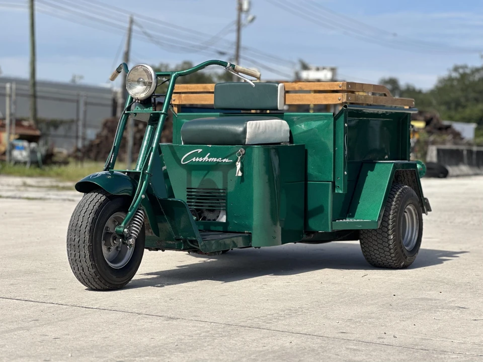 1958 Cushman Eagle - Image 5 of 31