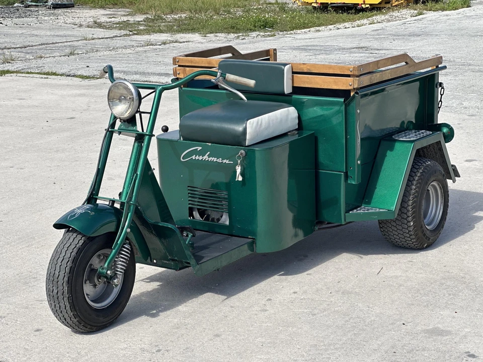 1958 Cushman Eagle - Image 4 of 31