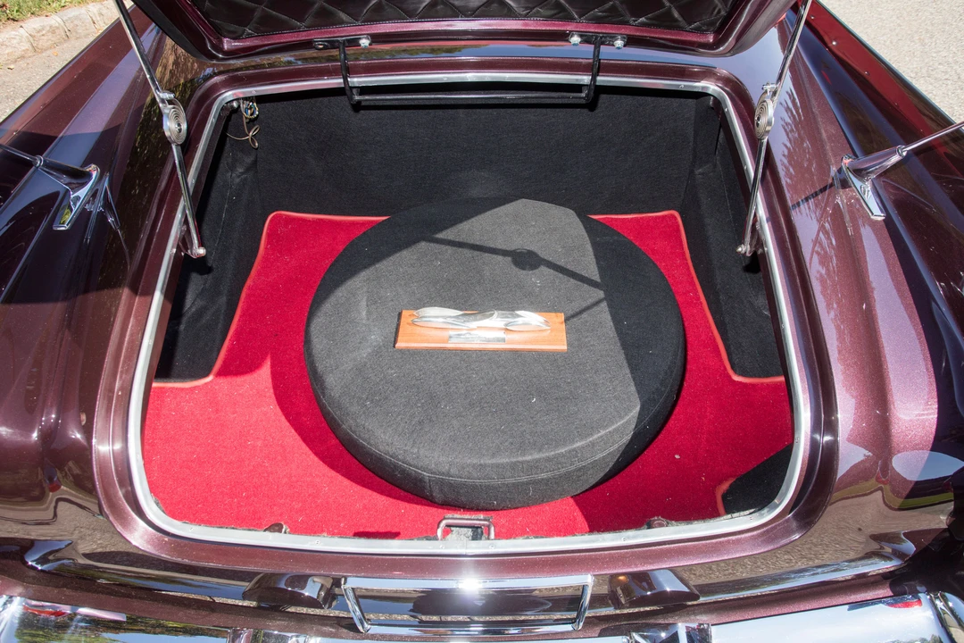 1958 Dual-Ghia - Image 8 of 31