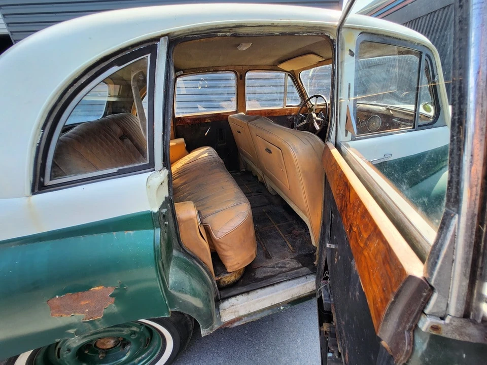 1958 Daimler - Image 24 of 30
