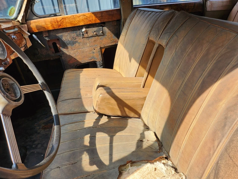 1958 Daimler - Image 19 of 30