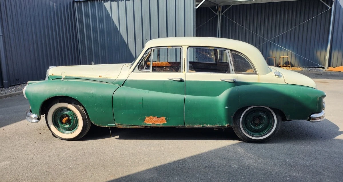 1958 Daimler - Image 6 of 30