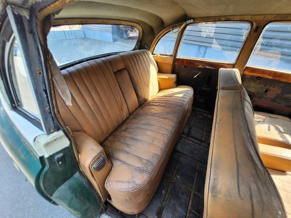 1958 Daimler - Image 25 of 30
