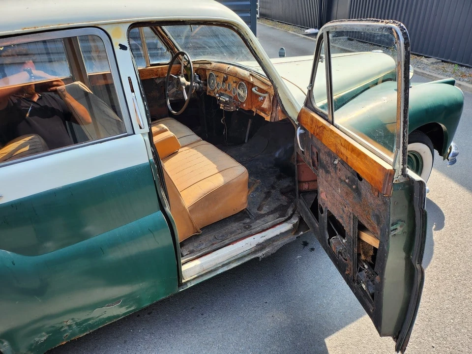1958 Daimler - Image 20 of 30