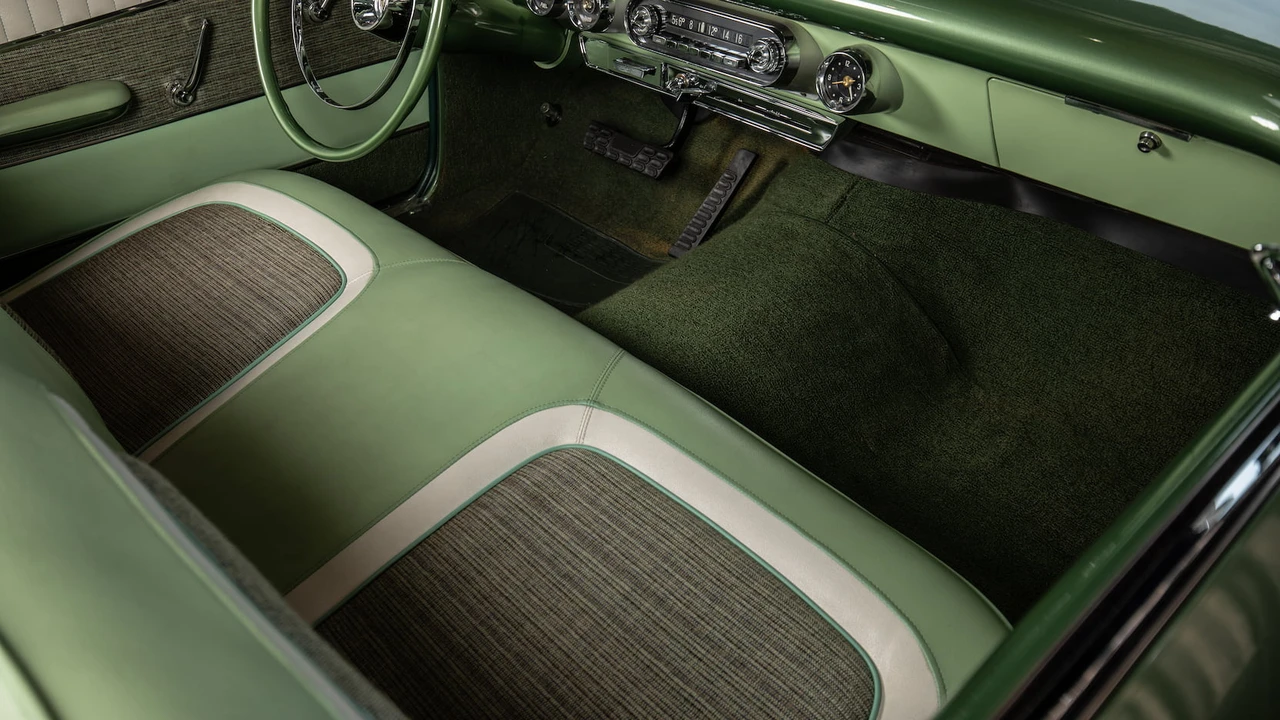 1958 DeSoto Firedome - Image 6 of 31