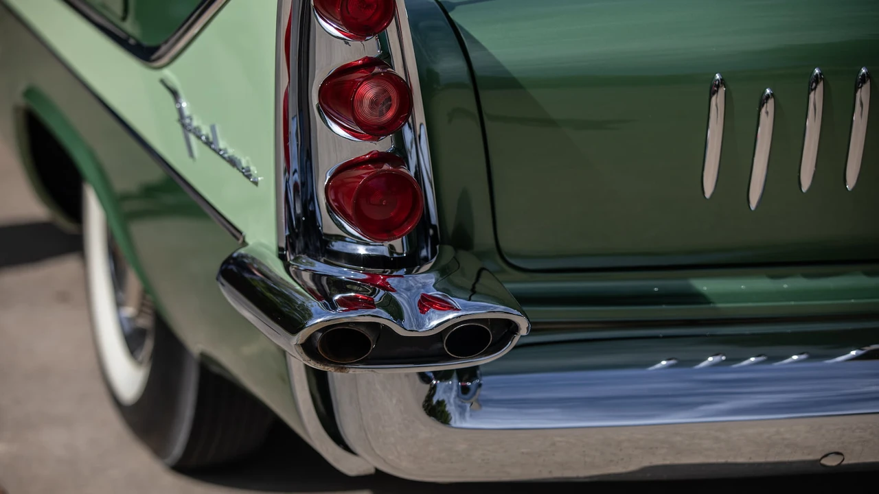 1958 DeSoto Firedome - Image 14 of 31