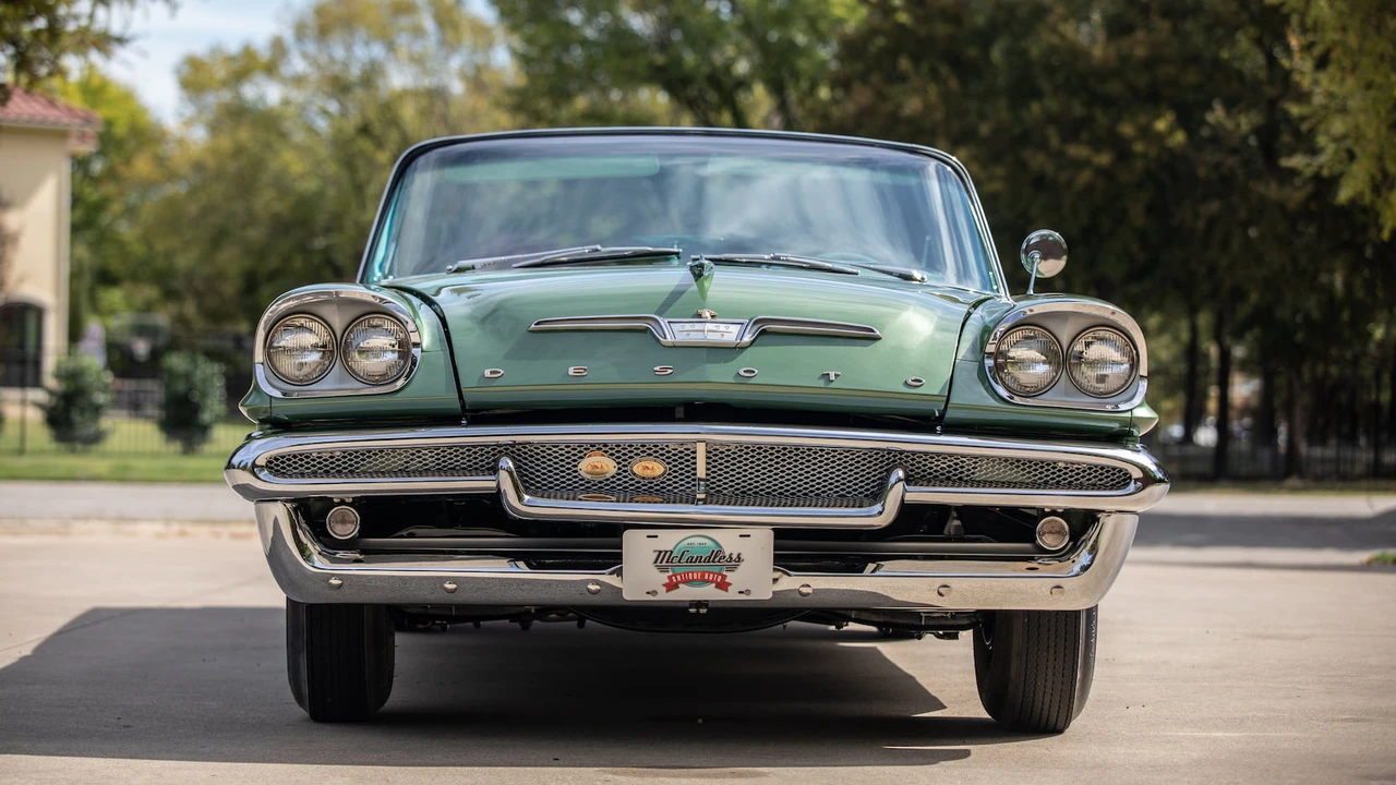 1958 DeSoto Firedome - Image 17 of 31