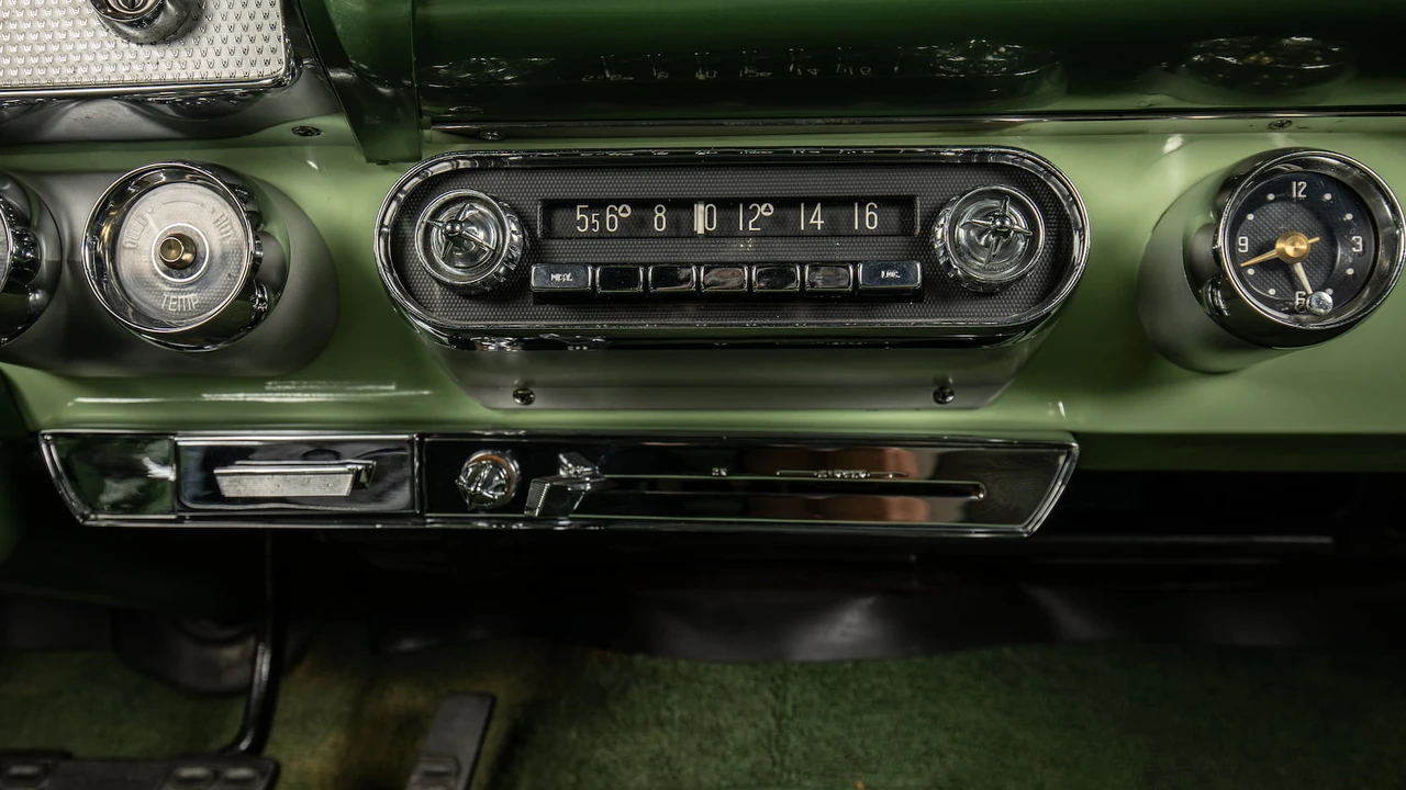 1958 DeSoto Firedome - Image 22 of 31