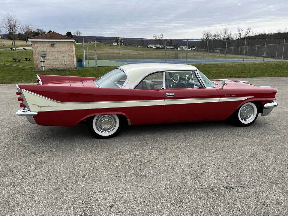 1958 DeSoto Firedome - Image 22 of 31