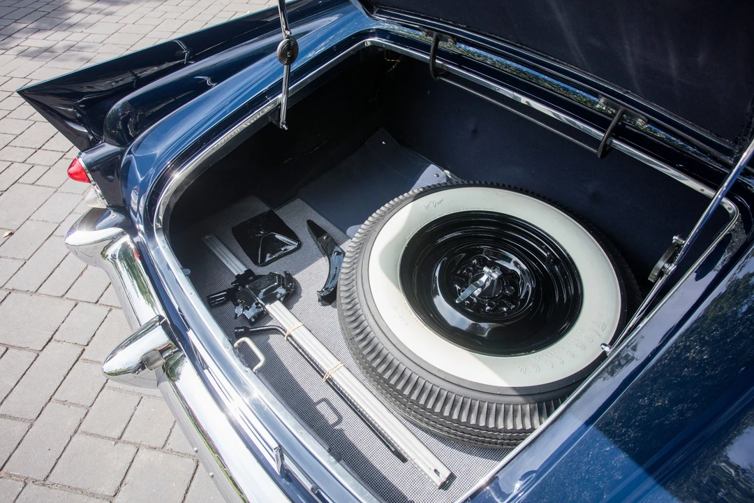 1958 Dual-Ghia - Image 13 of 31