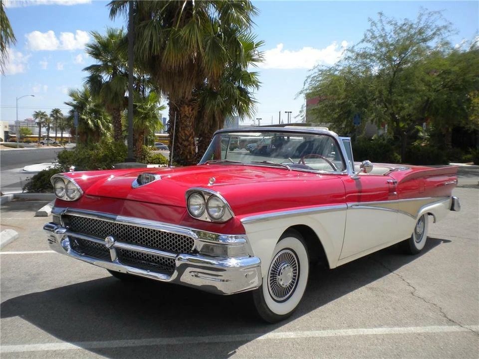 1958 Ford Fairlane 2nd Gen - Image 2 of 5