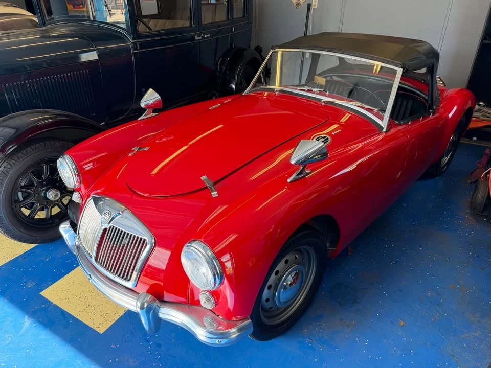 1958 Ferrari - Image 2 of 10