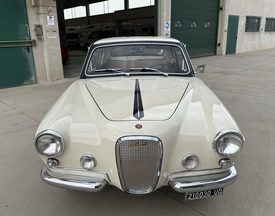 1958 Fiat 600 Vignale - Image 5 of 31