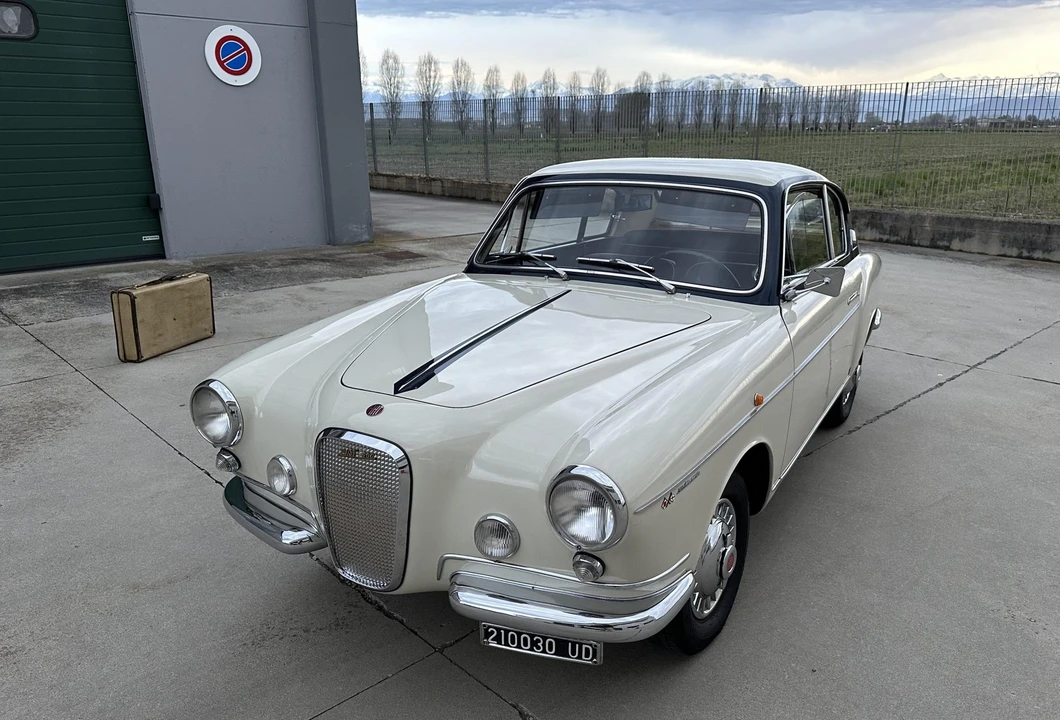 1958 Fiat 600 Vignale - Image 9 of 31
