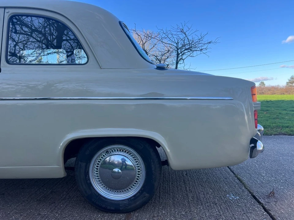 1958 Ford Anglia - Image 16 of 30