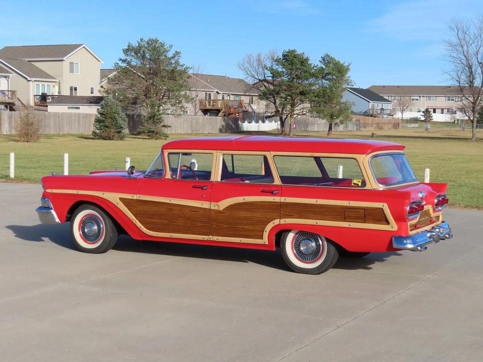 1958 Ford Country Squire - Image 15 of 31