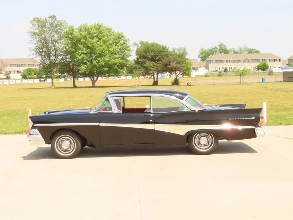 1958 Ford Fairlane 3rd Gen - Image 21 of 31
