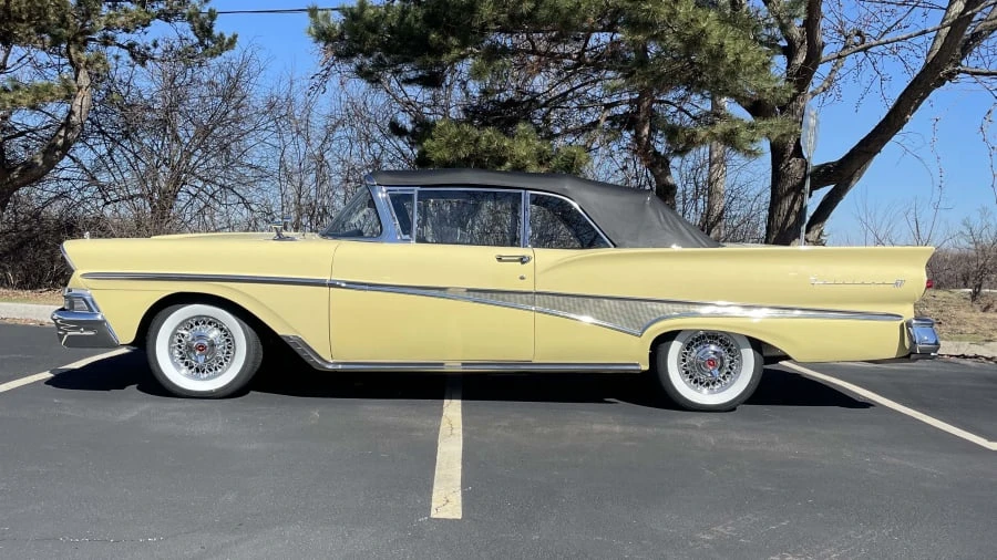 1958 Ford Fairlane 2nd Gen - Image 5 of 31