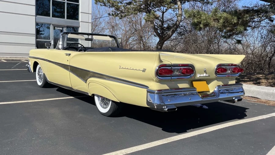 1958 Ford Fairlane 2nd Gen - Image 3 of 31