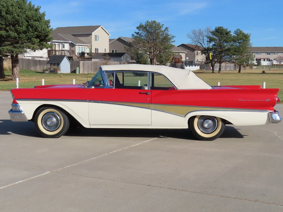 1958 Ford Fairlane 2nd Gen - Image 12 of 31