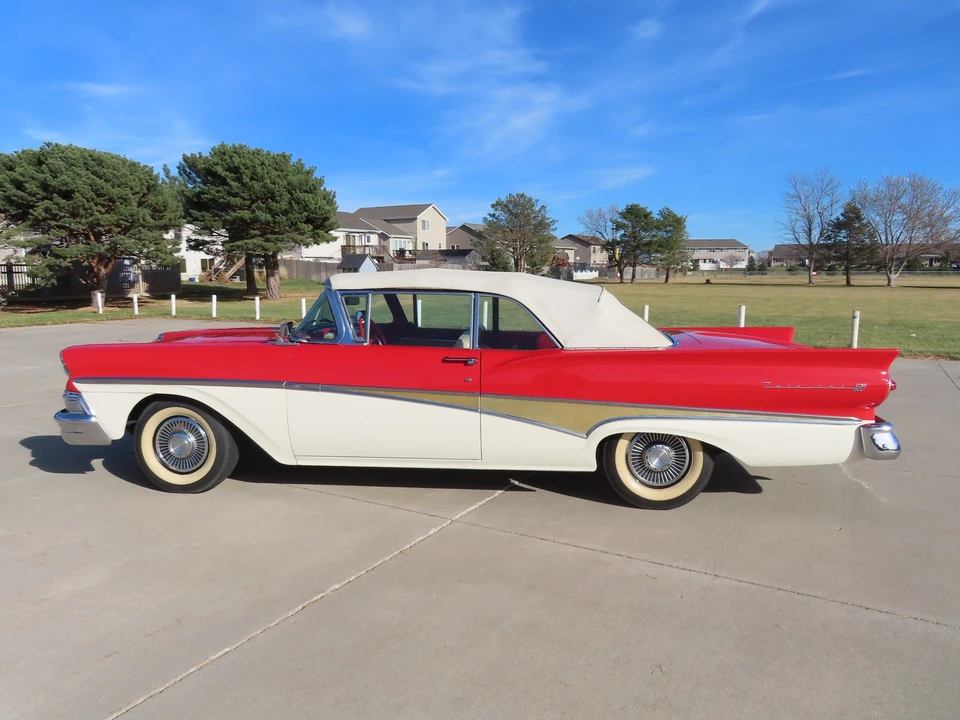 1958 Ford Fairlane 2nd Gen - Image 11 of 31