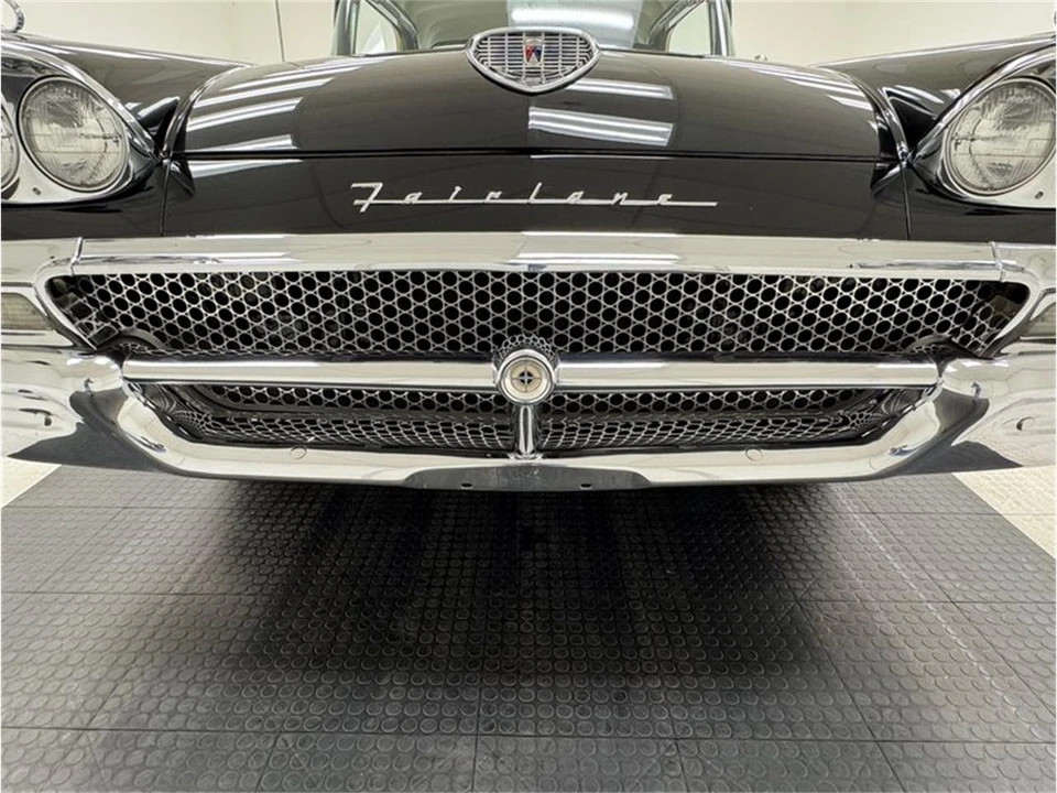 1958 Ford Fairlane 2nd Gen - Image 12 of 31