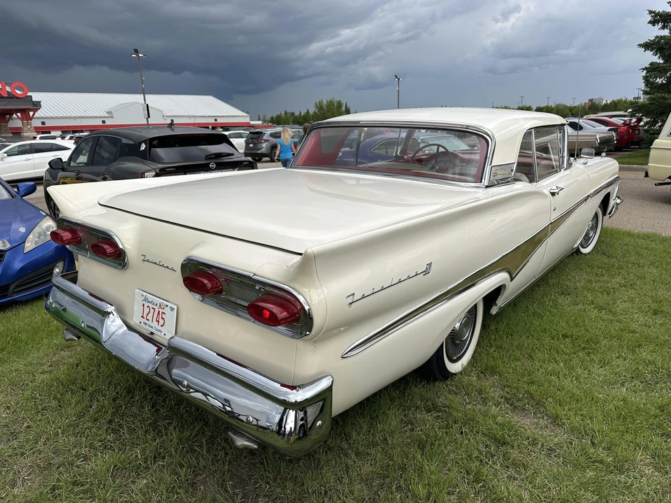 1958 Ford Fairlane 2nd Gen - Image 19 of 31