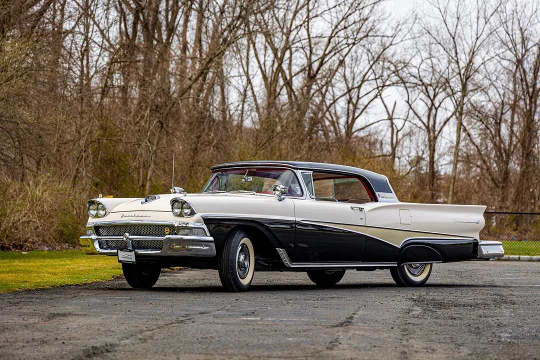 1958 Ford Fairlane 2nd Gen - Image 7 of 31
