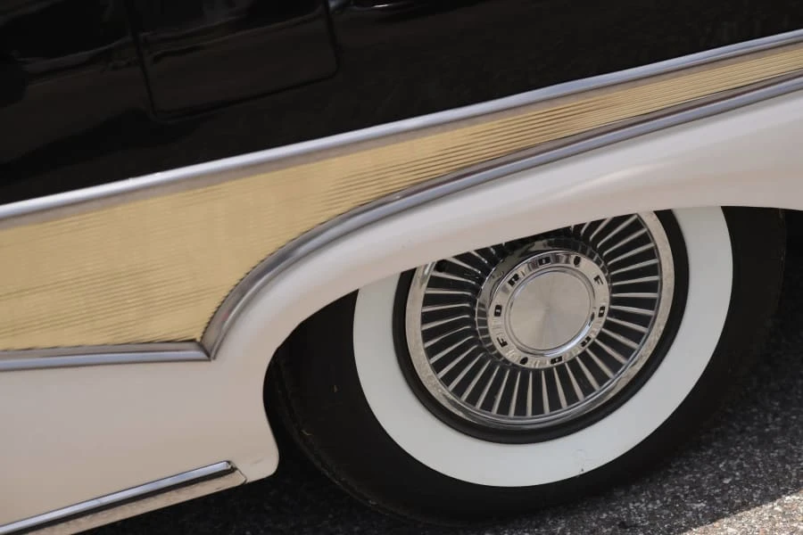 1958 Ford Fairlane 2nd Gen - Image 16 of 31