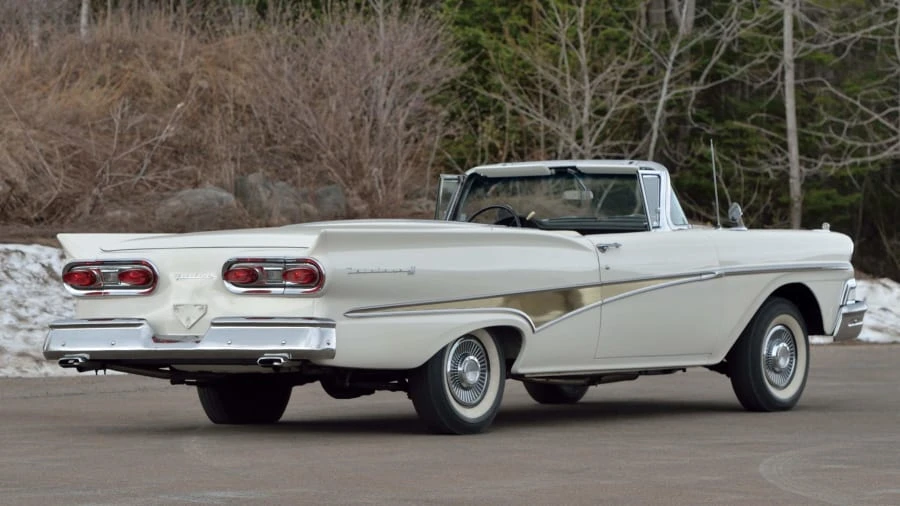 1958 Ford Fairlane 2nd Gen - Image 10 of 31