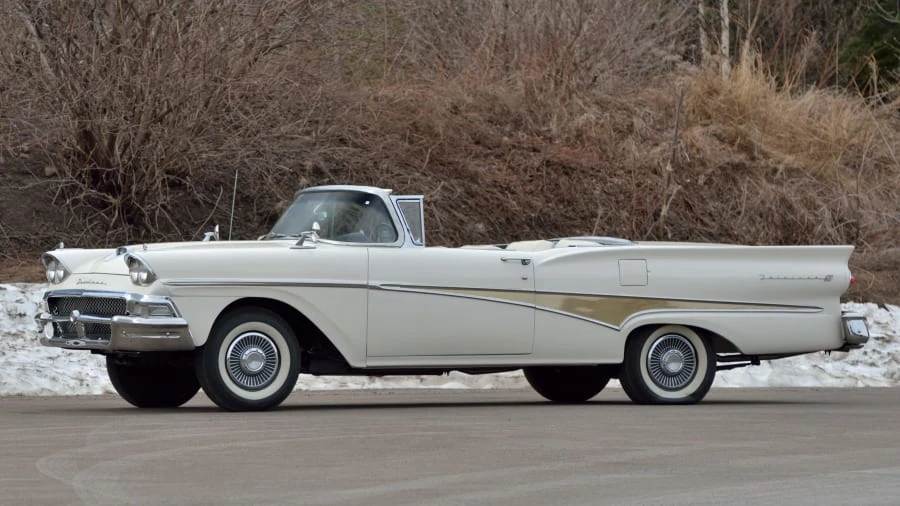 1958 Ford Fairlane 2nd Gen - Image 19 of 31