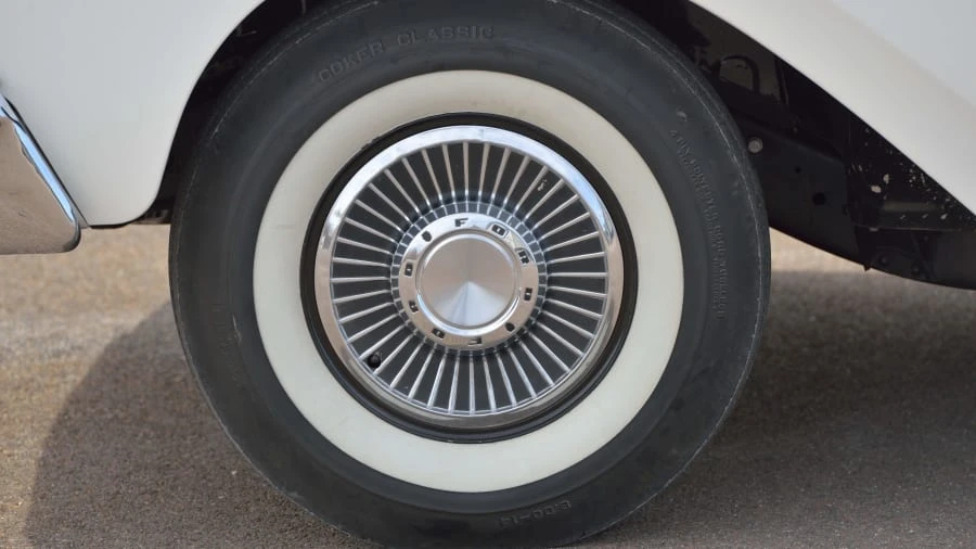 1958 Ford Fairlane 2nd Gen - Image 12 of 31
