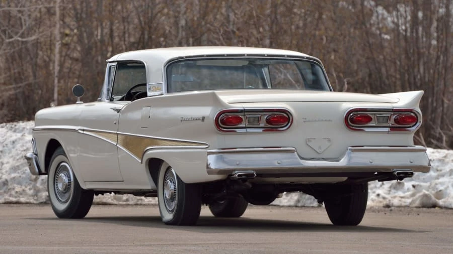 1958 Ford Fairlane 2nd Gen - Image 3 of 31