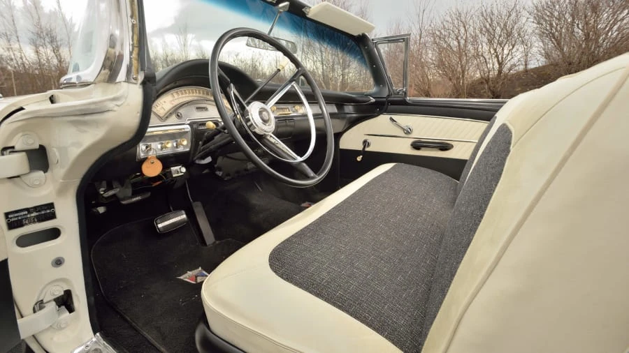 1958 Ford Fairlane 2nd Gen - Image 25 of 31