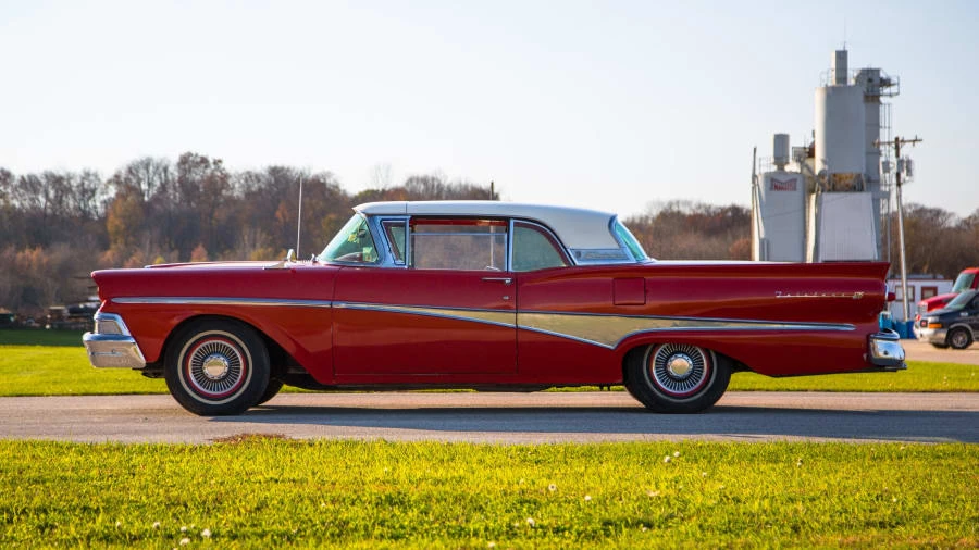 1958 Ford Fairlane 2nd Gen - Image 2 of 12