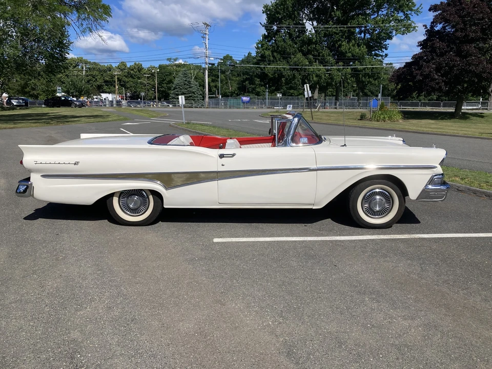 1958 Ford Fairlane 2nd Gen - Image 13 of 31