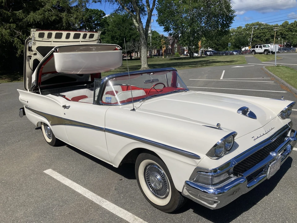 1958 Ford Fairlane 2nd Gen - Image 14 of 31