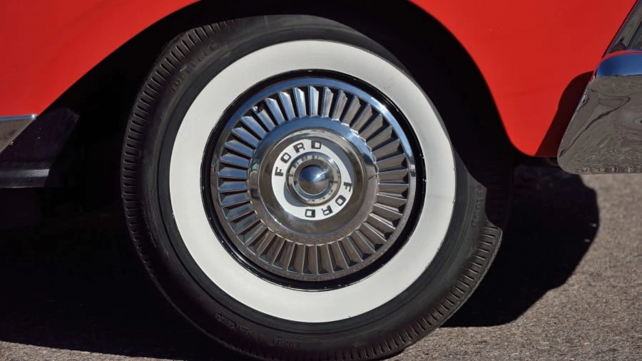 1958 Ford Fairlane 2nd Gen - Image 15 of 31