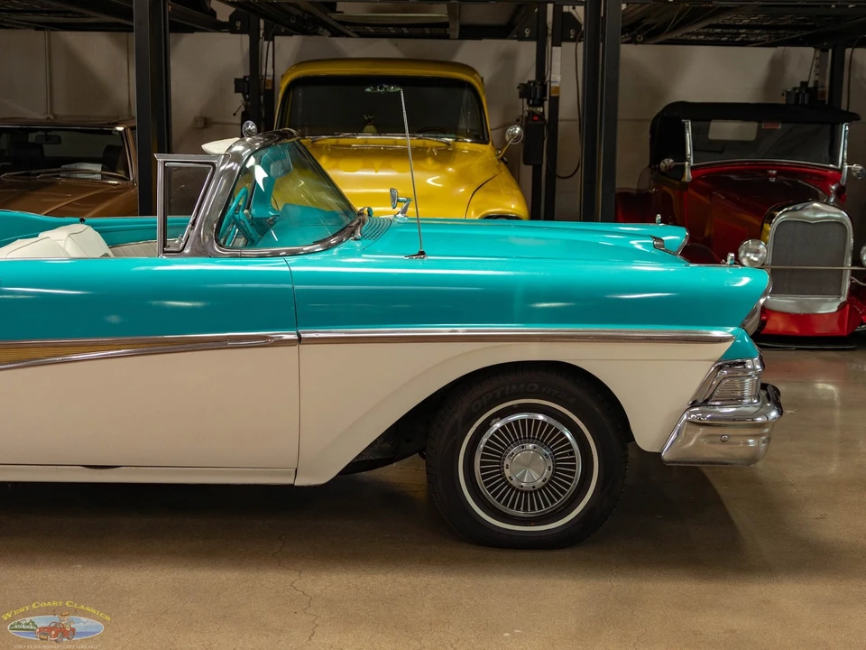 1958 Ford Fairlane 2nd Gen - Image 4 of 31
