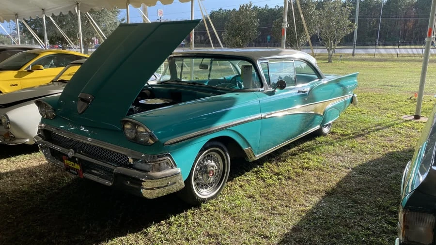 1958 Ford Fairlane 2nd Gen - Image 2 of 7
