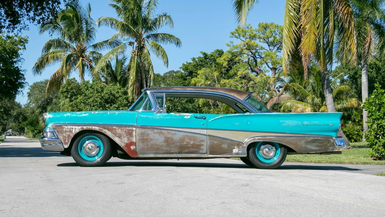 1958 Ford Fairlane 2nd Gen - Image 2 of 20