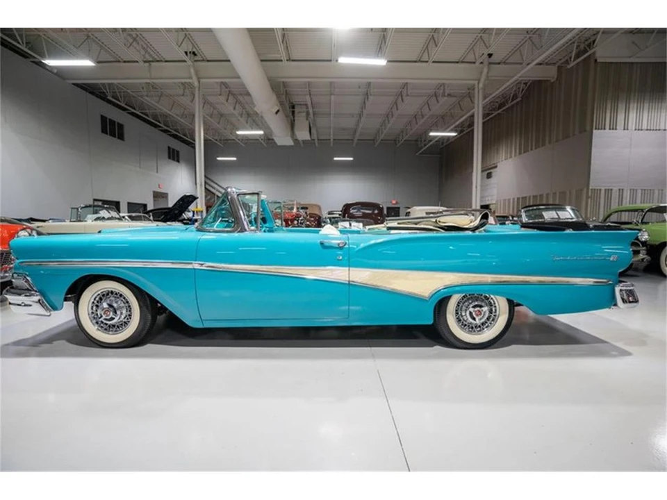 1958 Ford Fairlane 2nd Gen - Image 25 of 31