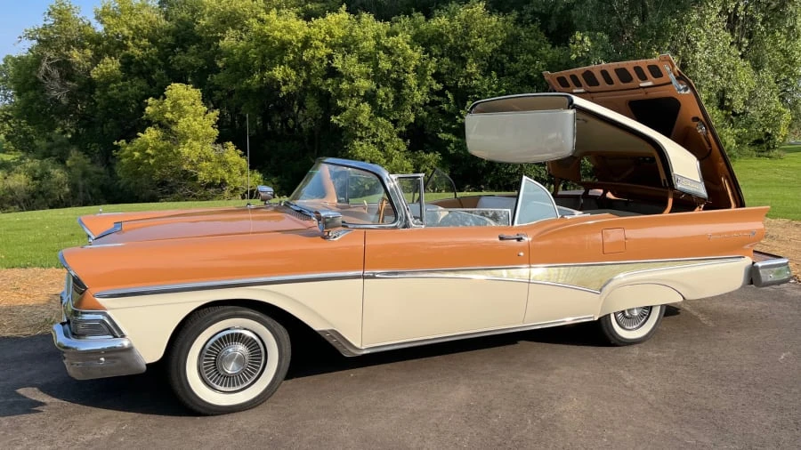 1958 Ford Fairlane 2nd Gen - Image 4 of 17