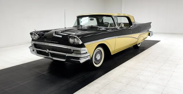 1958 Ford Fairlane 500 Skyliner
